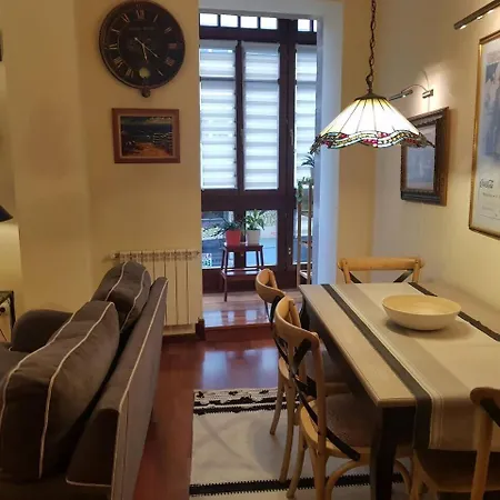 Piso De Calidad En El Centro De Gijon Апартаменты *