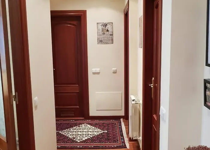 Piso De Calidad En El Centro De Gijon דירה גיחון